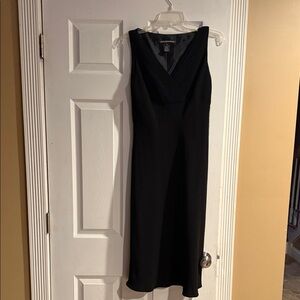 NWT Jones Wear Classic Black Midi Dress